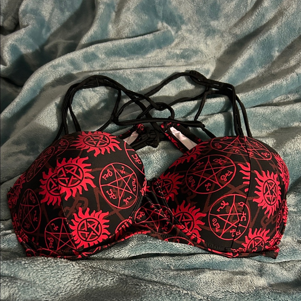 Hot Topic Black and Red Symbolic Bikini Top supernatural size XL
